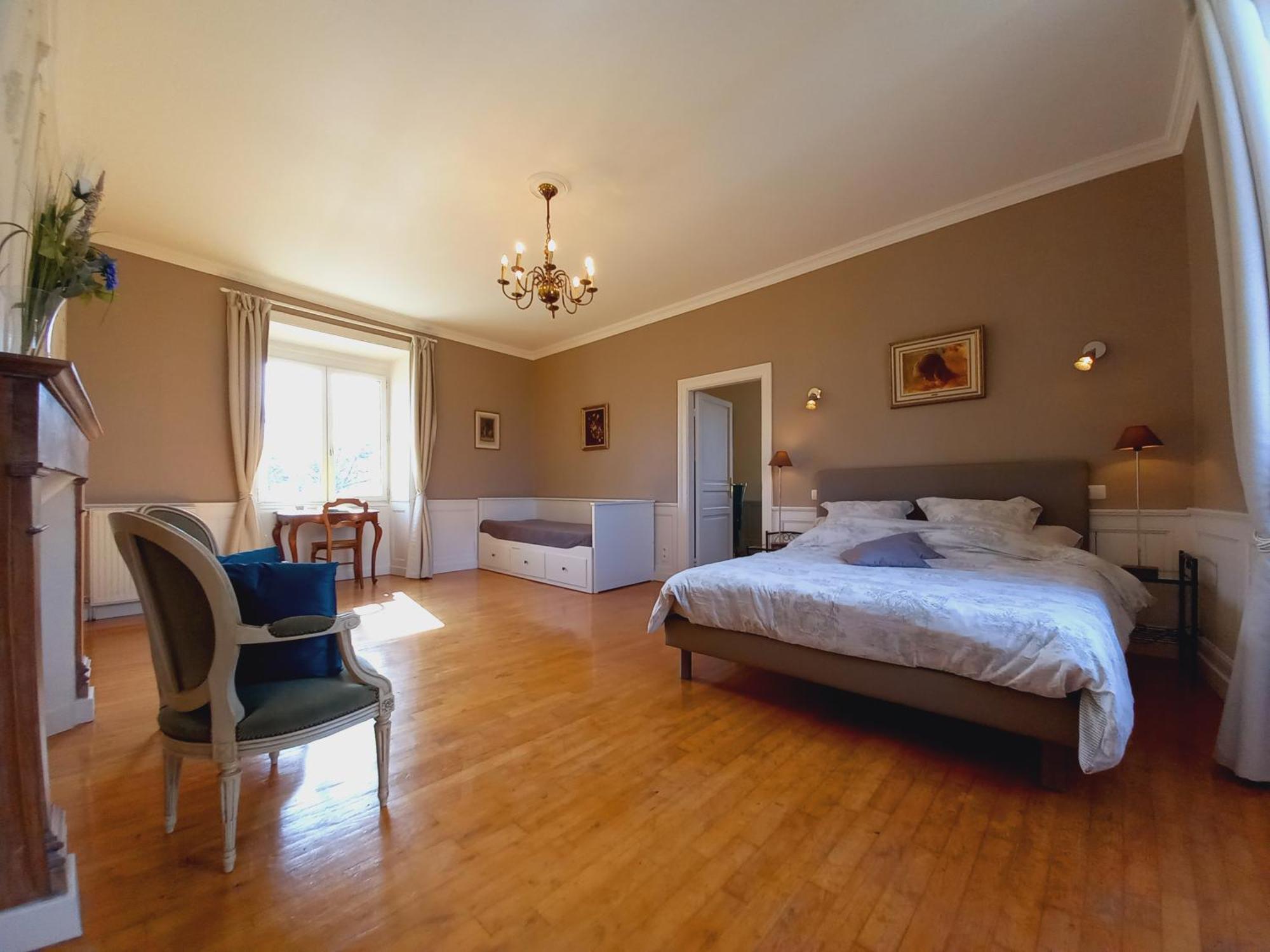 Au Pays De Jacquou : Chambre D'Hotes Et Table D'Hotes Fossemagne Eksteriør billede
